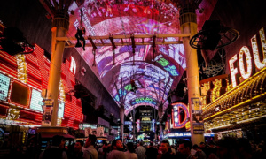 Slotzilla el Zipline por el show de luces en Las Vegas