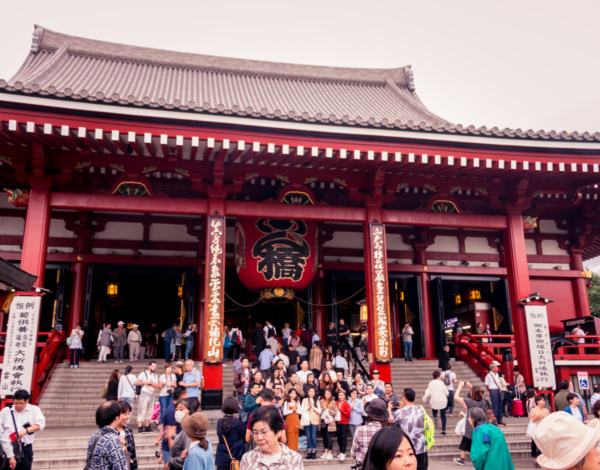 Explorando el templo mas antiguo de Tokio
